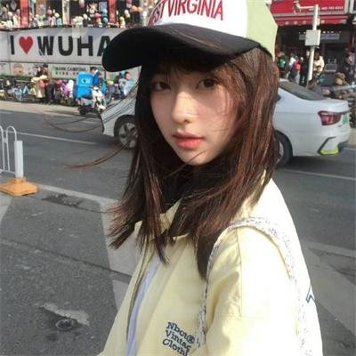 我曾是罗丽娜·波比特